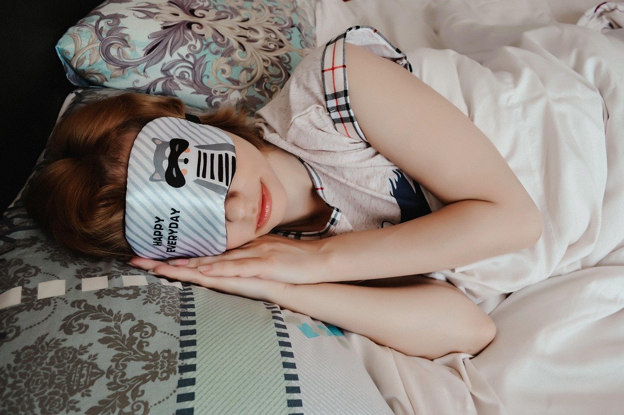 Sleep tracking technology for monitoring rest quality